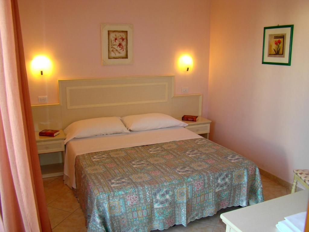 Il Casale Aparthotel Martinsicuro Bilik gambar
